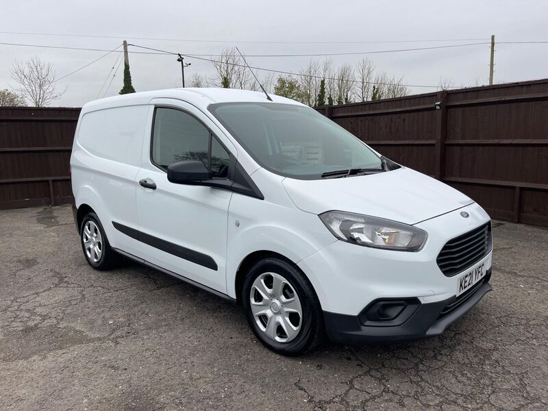 FORD TRANSIT COURIER