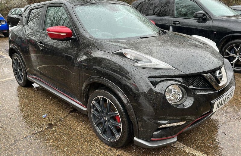 NISSAN JUKE