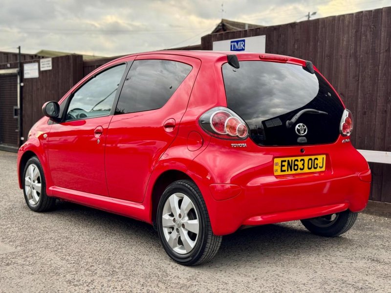 TOYOTA AYGO