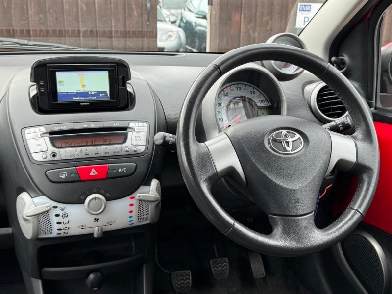 TOYOTA AYGO