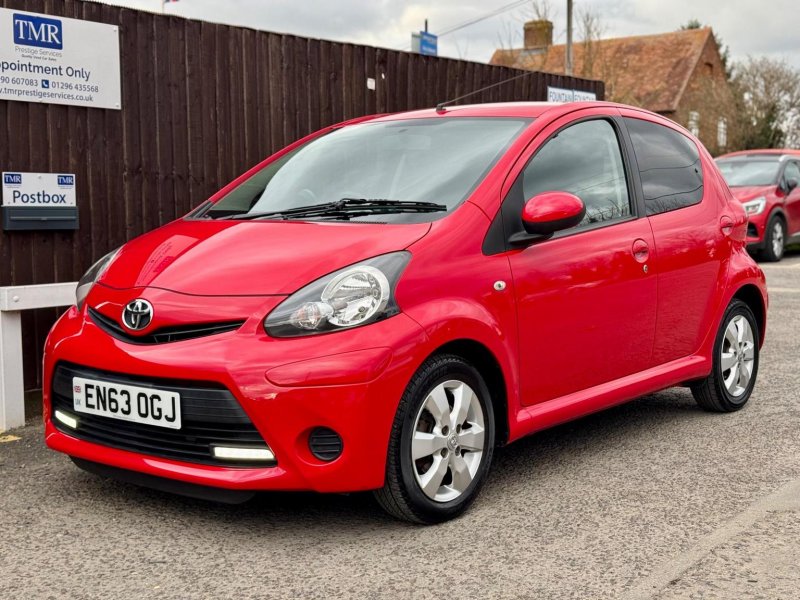 TOYOTA AYGO