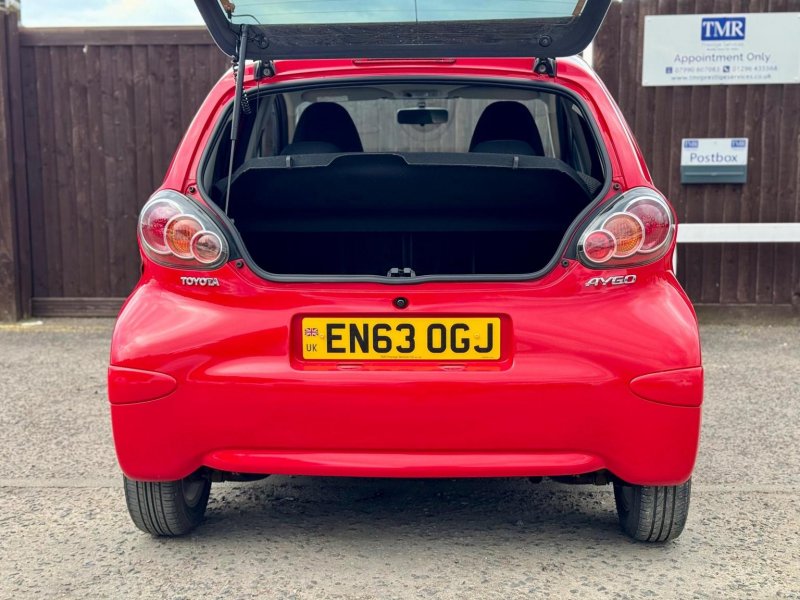 TOYOTA AYGO