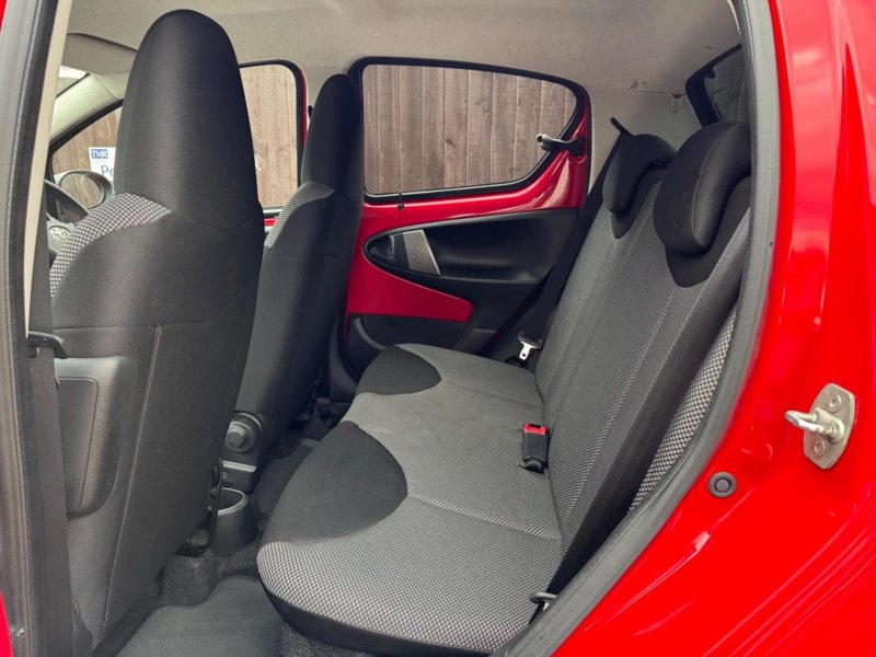 TOYOTA AYGO