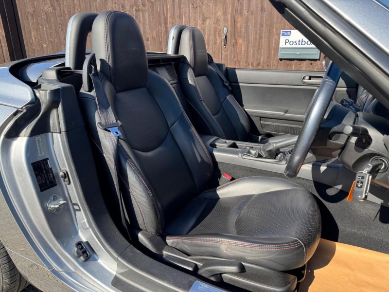 MAZDA MX-5