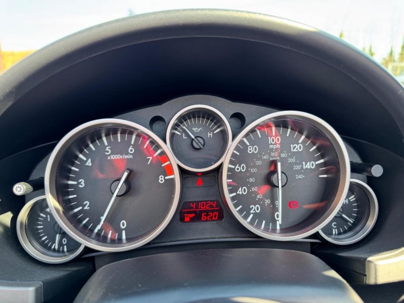 MAZDA MX-5