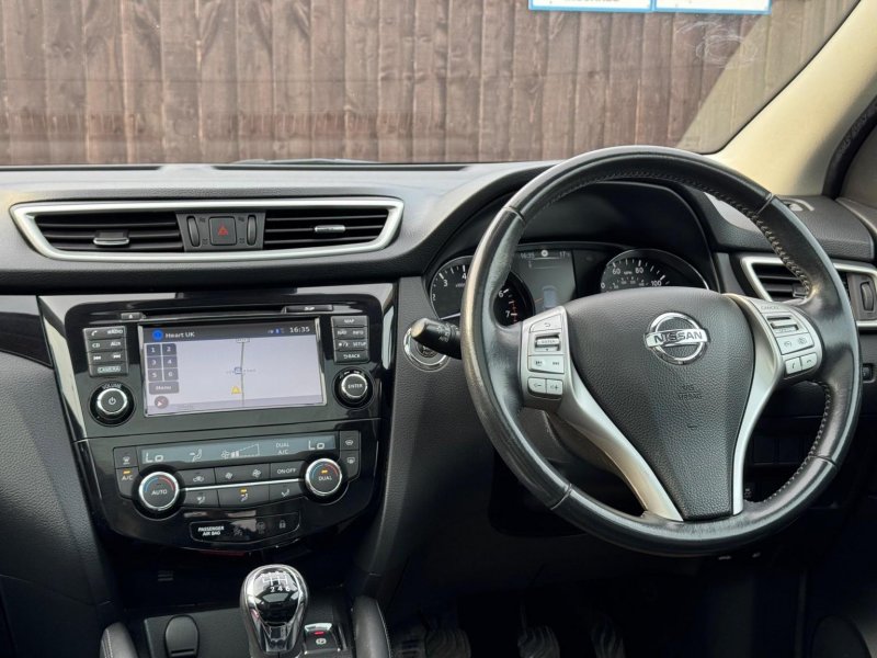 NISSAN QASHQAI