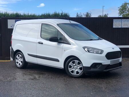 FORD TRANSIT COURIER 1.5 TDCi Trend L1 Euro 6 5dr