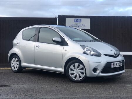 TOYOTA AYGO 1.0 VVT-i Ice Euro 5 5dr