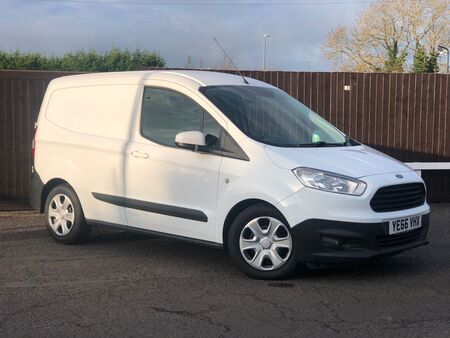 FORD TRANSIT COURIER 1.5 TDCi Trend L1 Euro 6 5dr